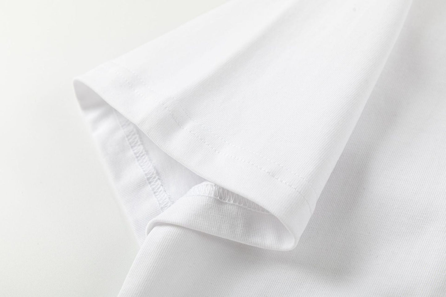 AMRI Men's Black Leopard T-shirt