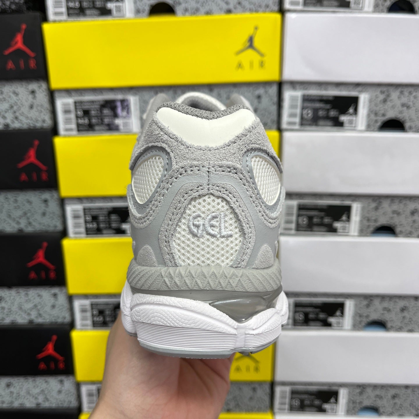 ASICS Gel-NYC Cream & Cloud Grey