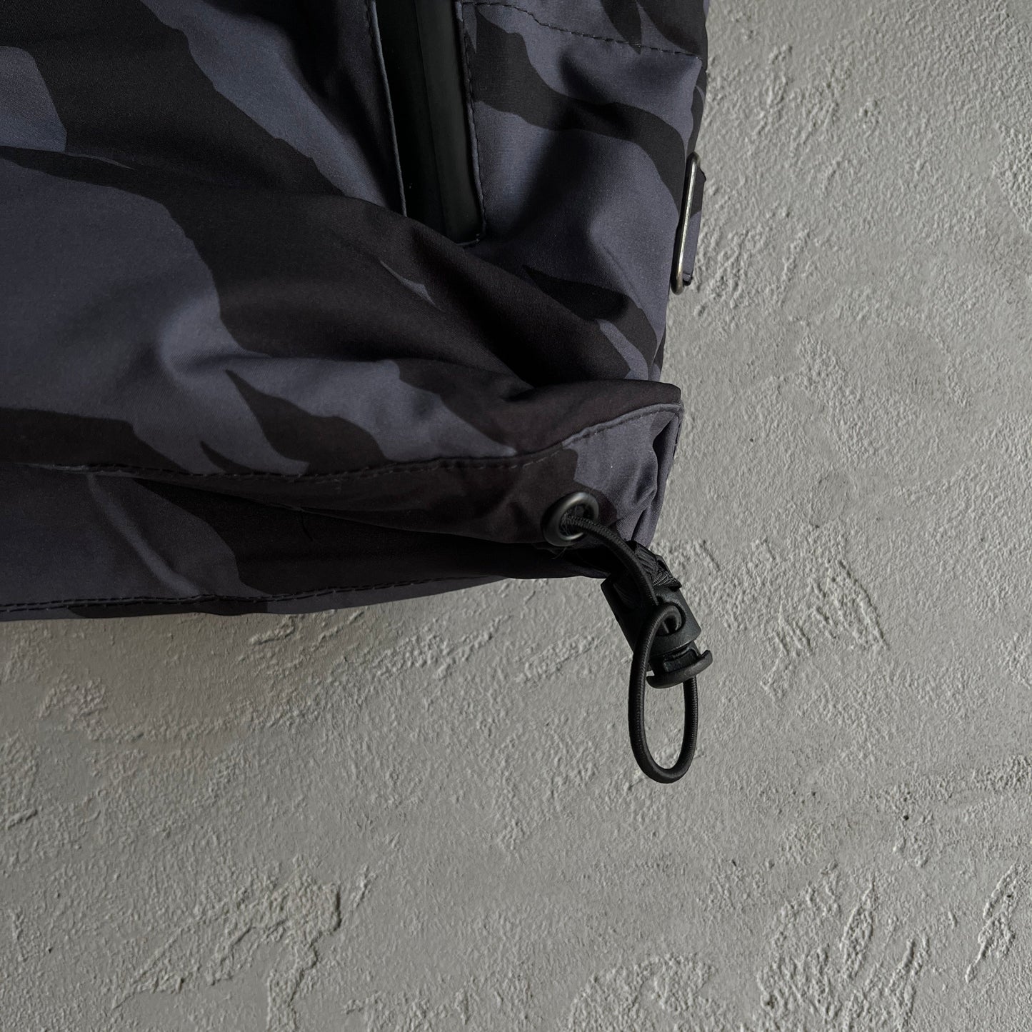 Trapstar Puffer Jacket Hyperdrive Technical Black Tiger Camo