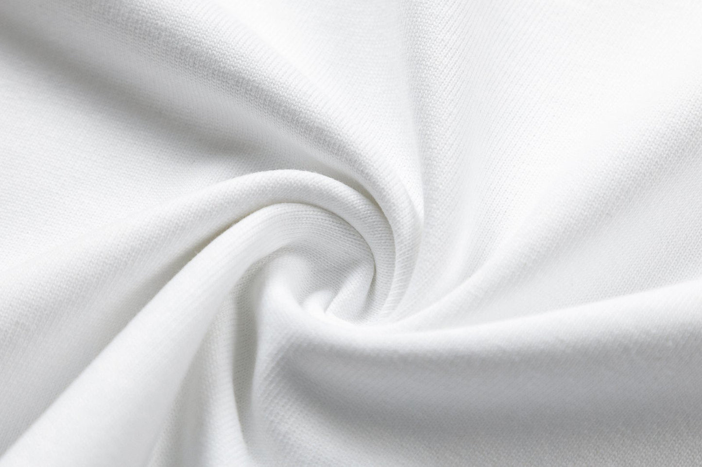 AMRI Logo-Print T-Shirts