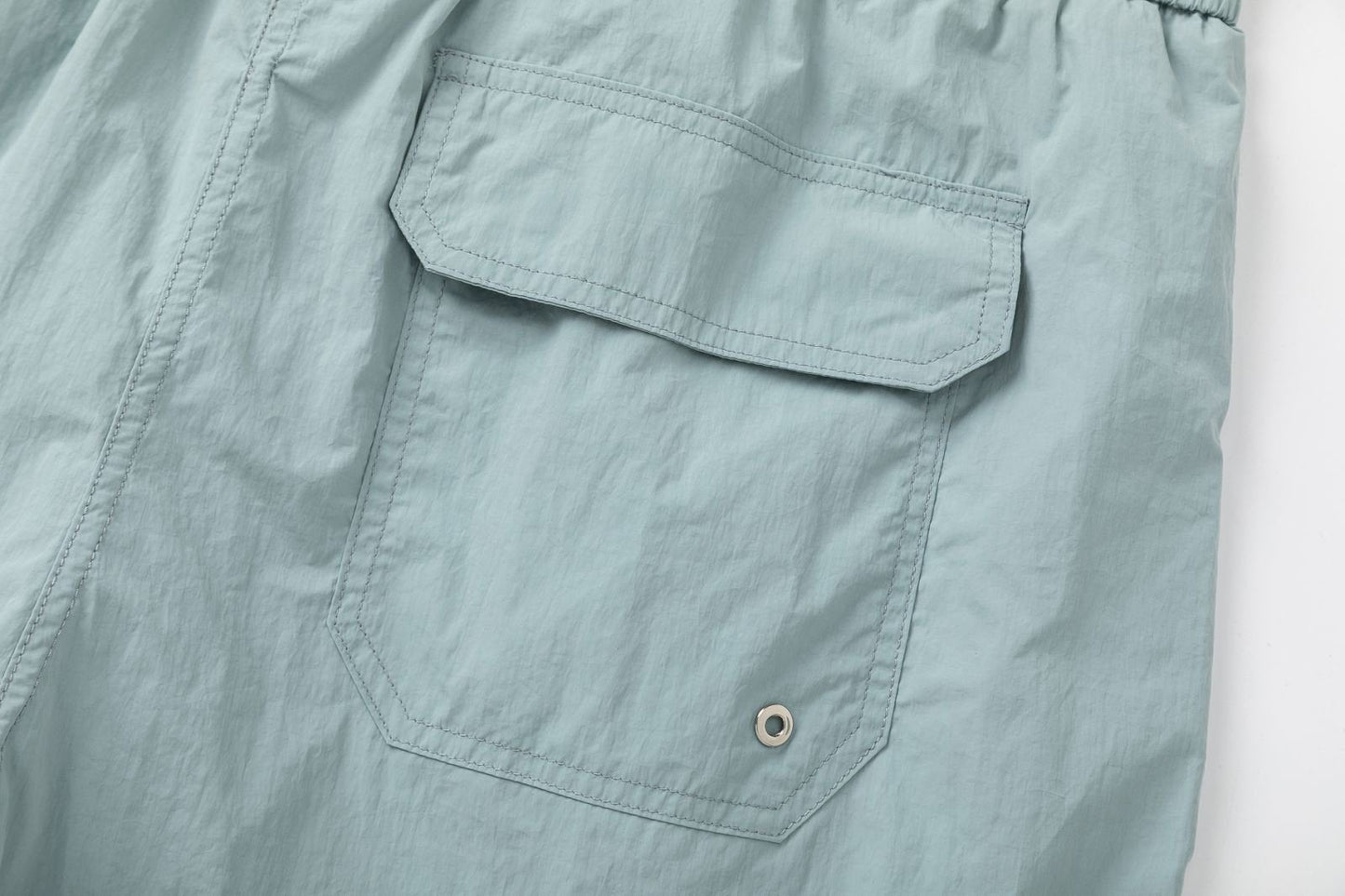 AMRI Starburst logo shell swim shorts