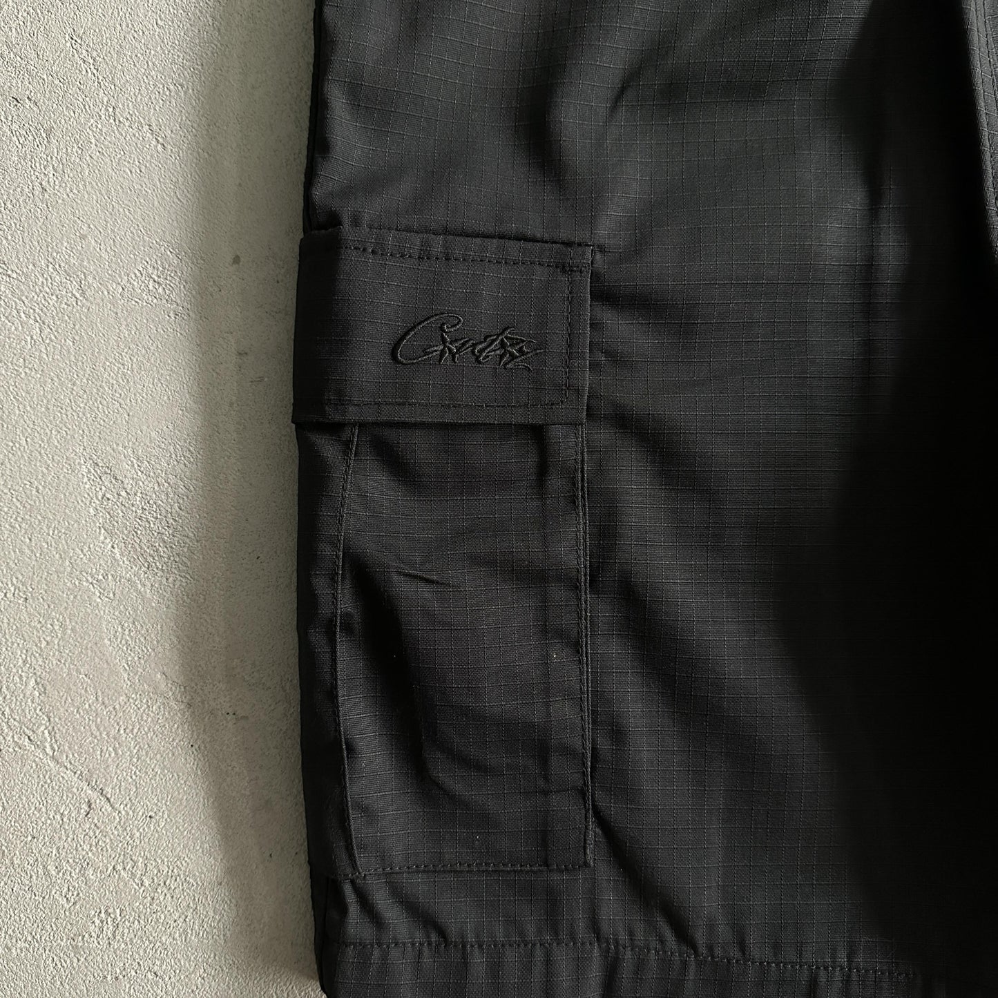 Corteiz Black Cargo Shorts