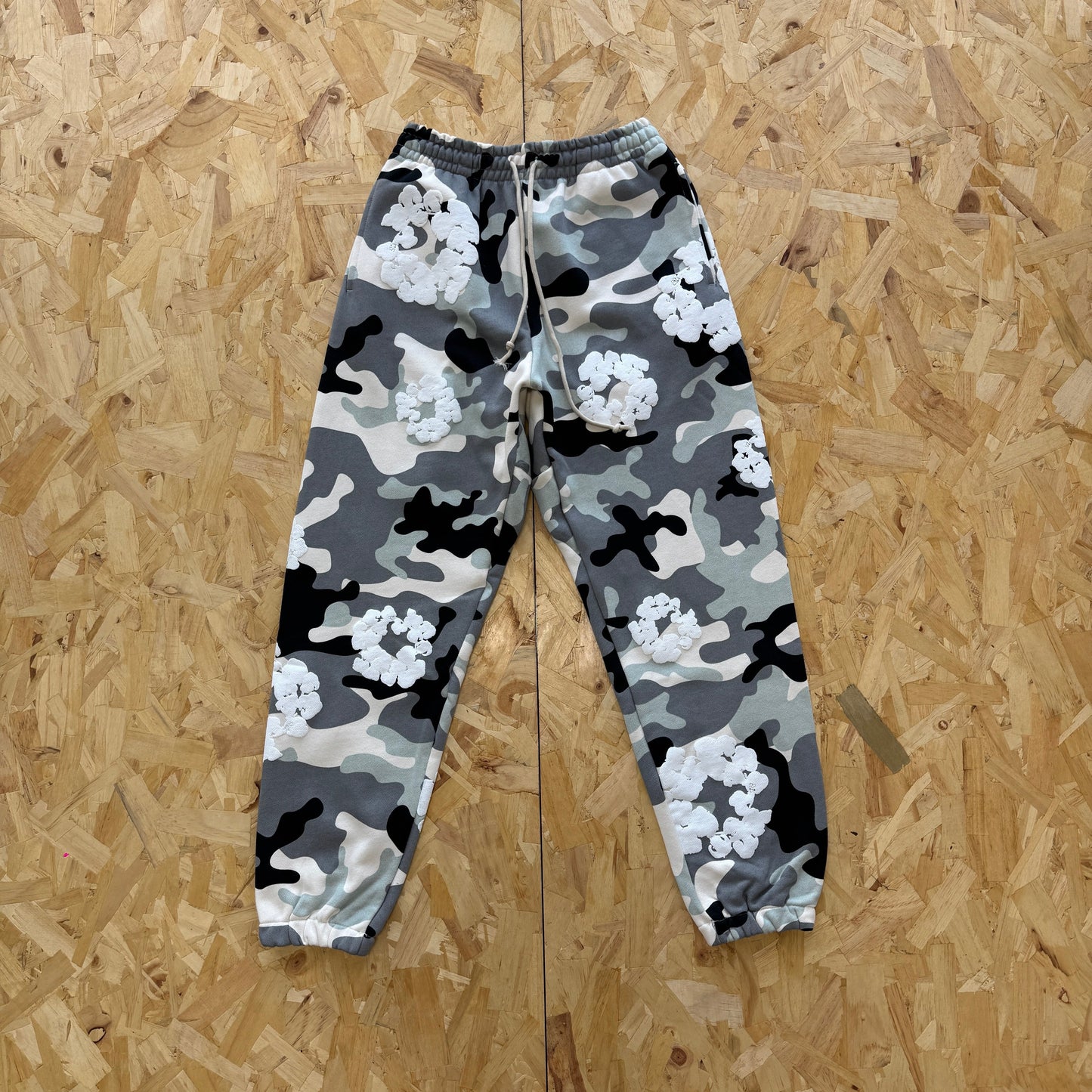 Denim Tears Camo Trousers 1:1  4+
